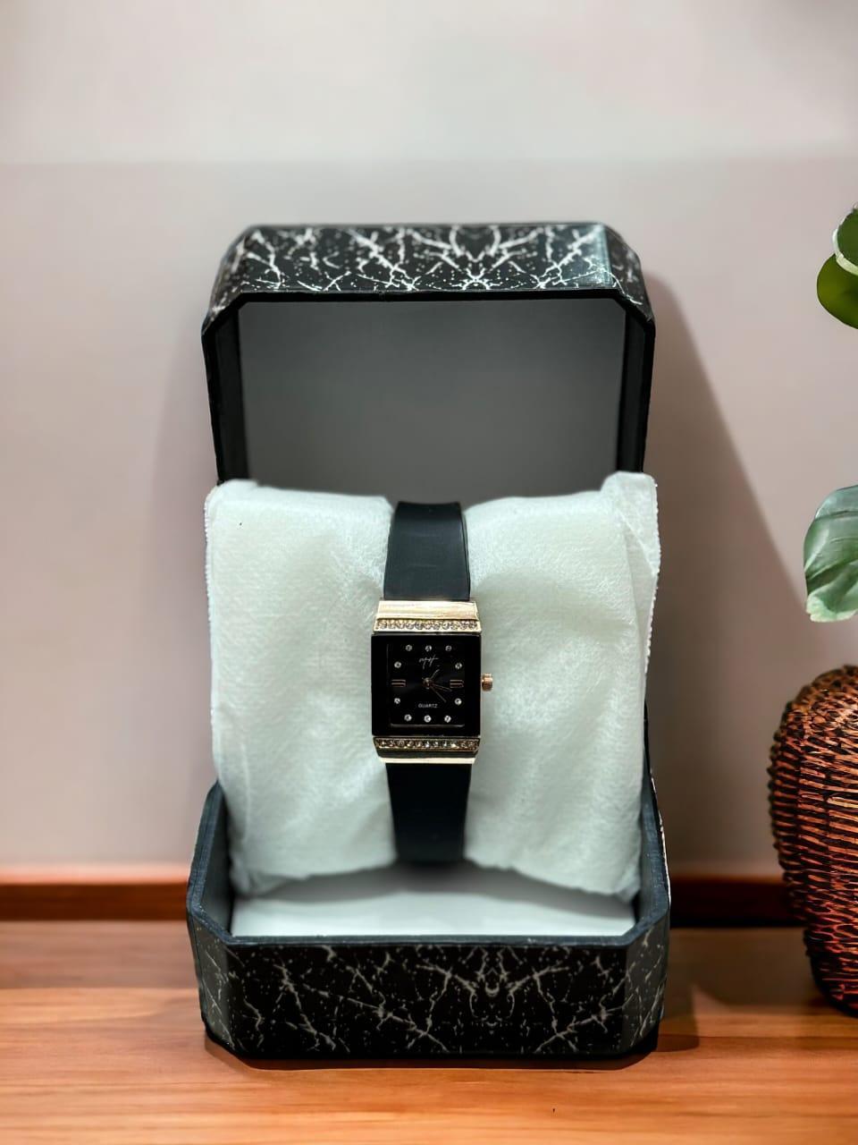 Make Every Minute Stylish โ Blue Quartz Watch for Her