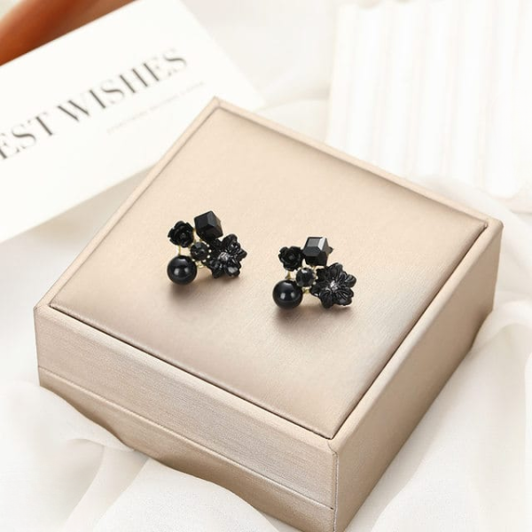 Flower Crystal Korean Earrings – Elegant Women’s Fashion
