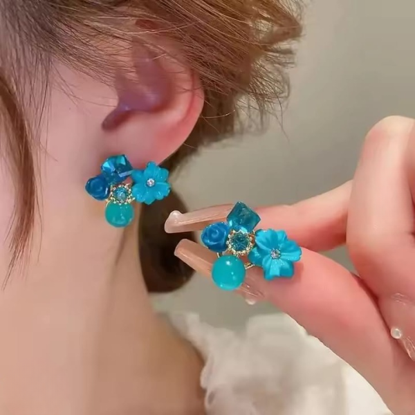 Flower Crystal Korean Earrings – Elegant Women’s Fashion